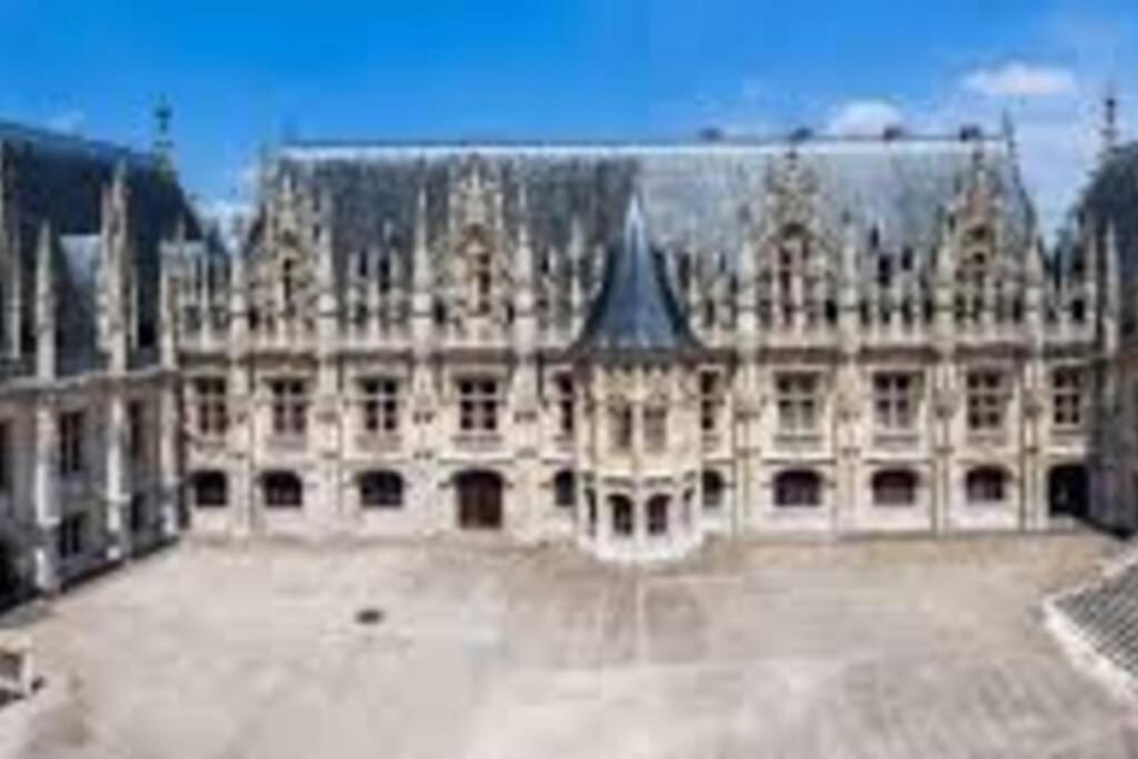 Studio De Charme Rouen Exteriör bild